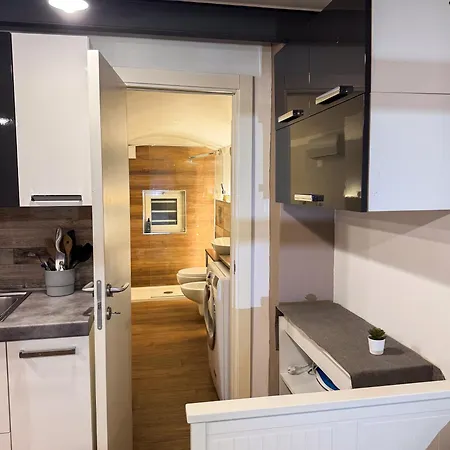 Apartment Ely's House *