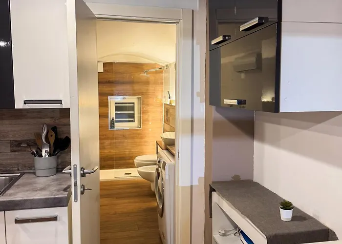 Apartment Ely's House *